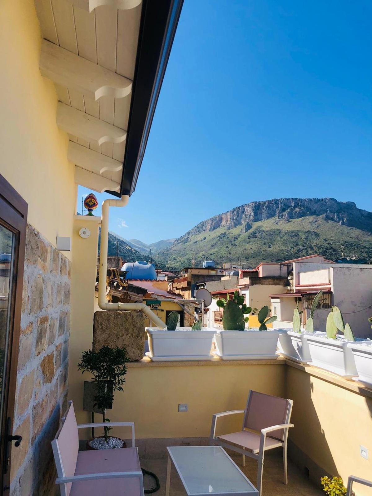 Bed and Breakfast Le Tre Ninfe Cinisi Exterior foto