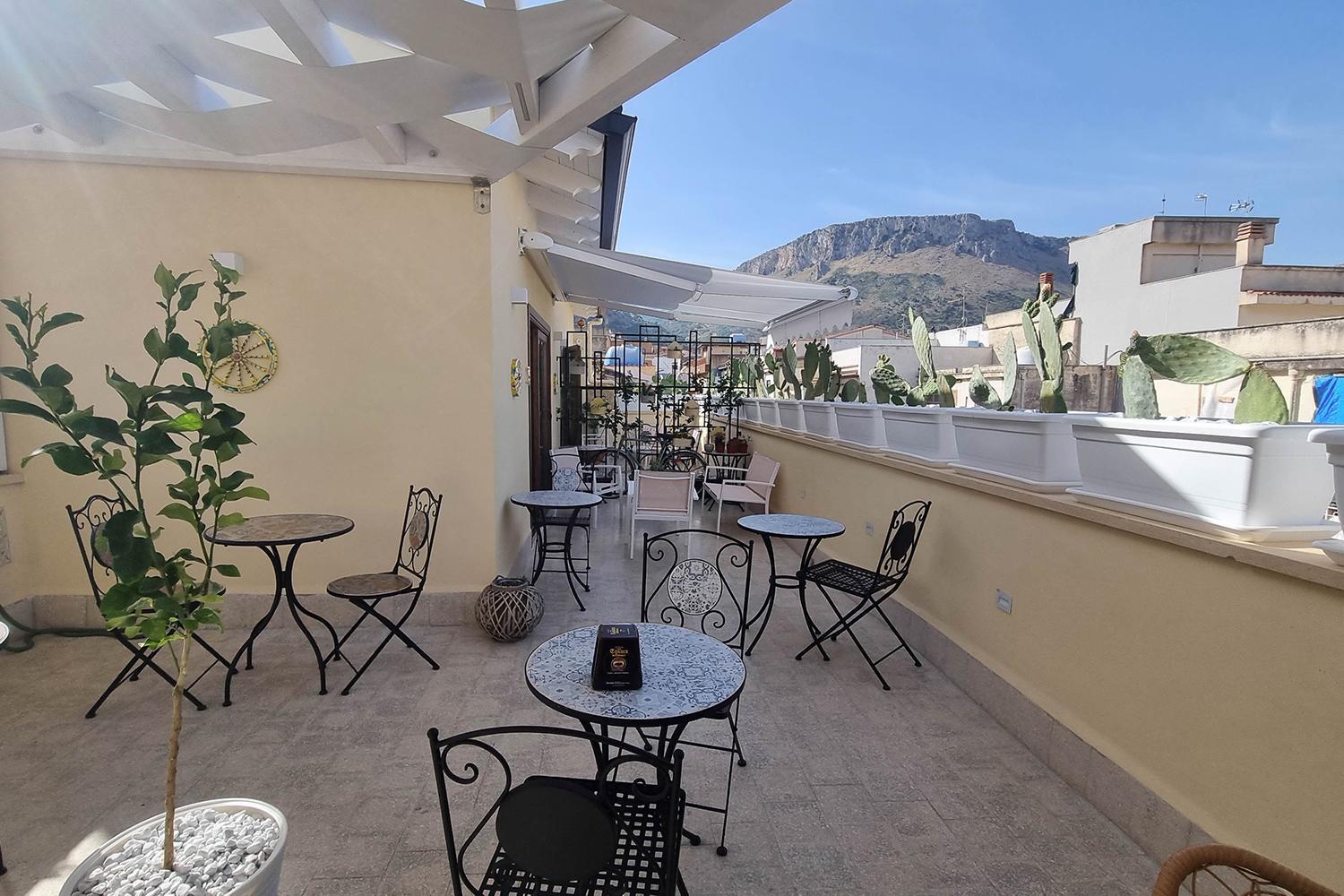 Bed and Breakfast Le Tre Ninfe Cinisi Exterior foto